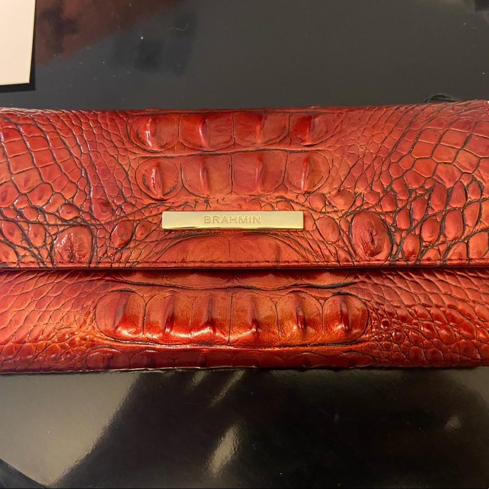 🌺🌹New Brahmin Cordelia Chili Melbourne Wallet SOLD OUT!